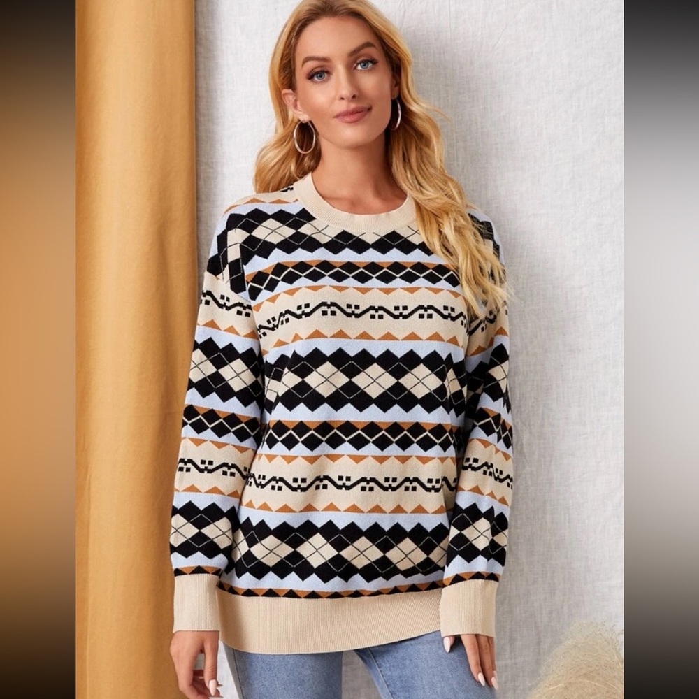 New Cute Sweater - Picture 1 of 1